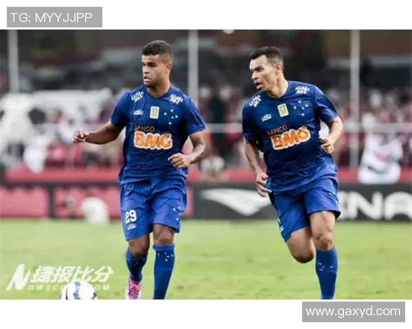 克鲁塞罗与巴拉纳竞技22号激战在即球迷期待精彩对决